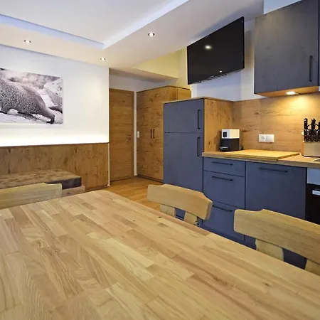 Waidmannsruh 아파트호텔 겔로스