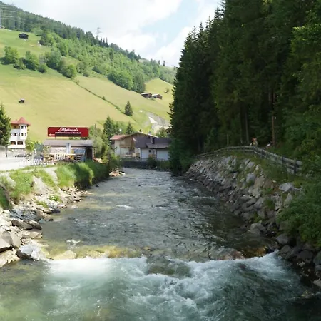 Waidmannsruh 아파트호텔 4*